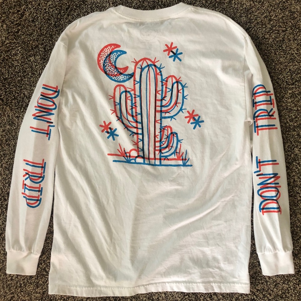Dropout Club Don’t Trip long sleeve